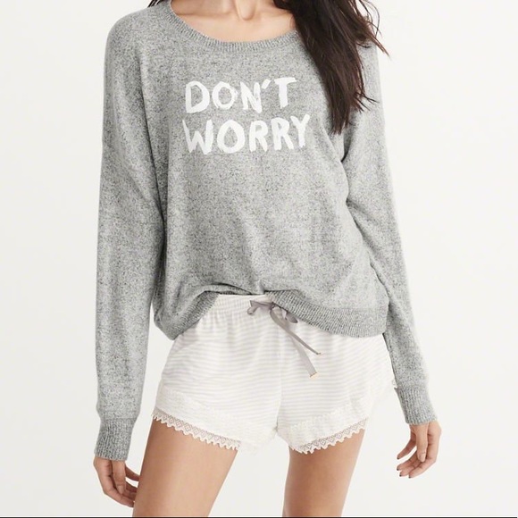 Abercrombie & Fitch Tops - Abercrombie & Fitch “Don’t Worry” sweatshirt